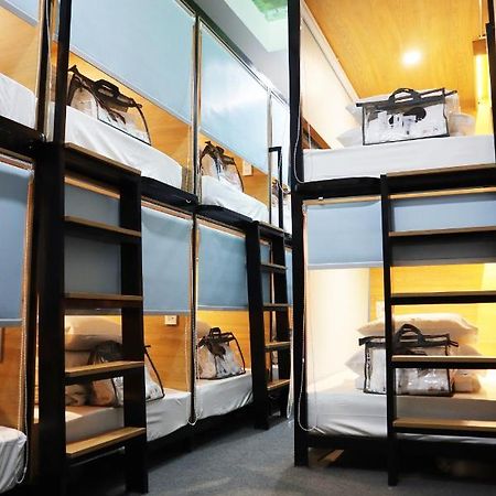 Amango Hostel Ho Chi Minh City Bagian luar foto