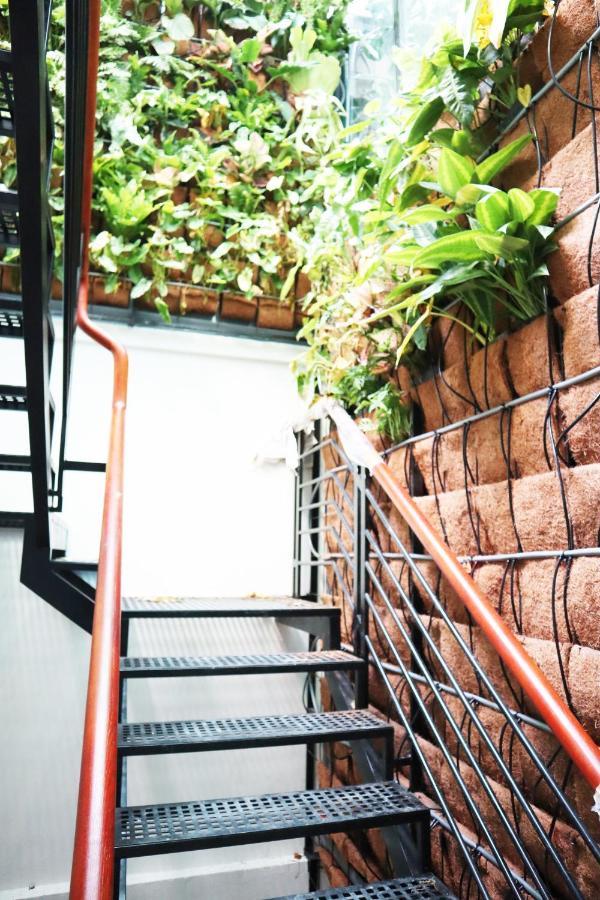 Amango Hostel Ho Chi Minh City Bagian luar foto