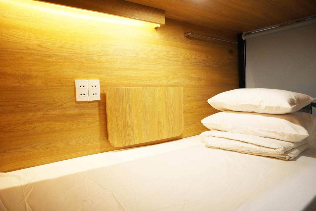 Amango Hostel Ho Chi Minh City Bagian luar foto